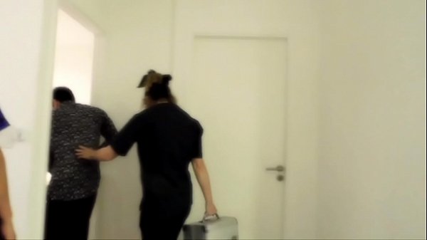 DOIS TRABALHADORAS VÊM PARA ME ENCONTRAR E DAR-ME EMPURRAR INCRERÍVEIS