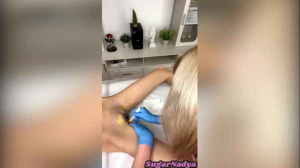 Women's Depilation For A Thin And Fragile Hottie
