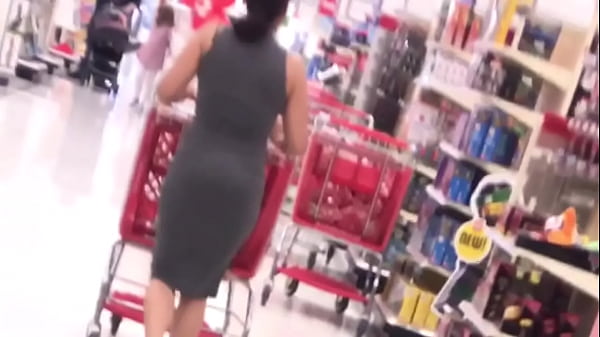 Latina MILF Tense Dress Behind Candid 4