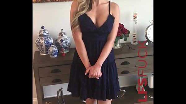 Sexy Buxom Golden-haired MATURE Ellie Lilly Gets Stripped For Casting Interview