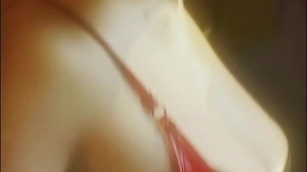Fetiche No Vermelho, Carro, Botas E Masturbação - Aya Holmes