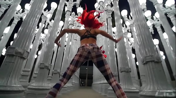 Exquisite Transexual Rump Bouncing - Amanda Panda
