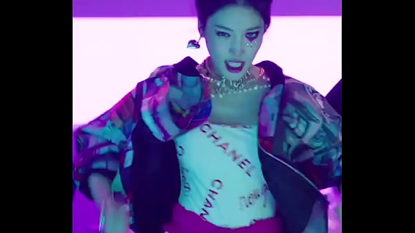 Chung Ha Gemidos