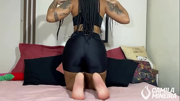Ela Mostrou O Cuzinho Apertado E Pediu Porra - Bare - Gostosa Do Bundão