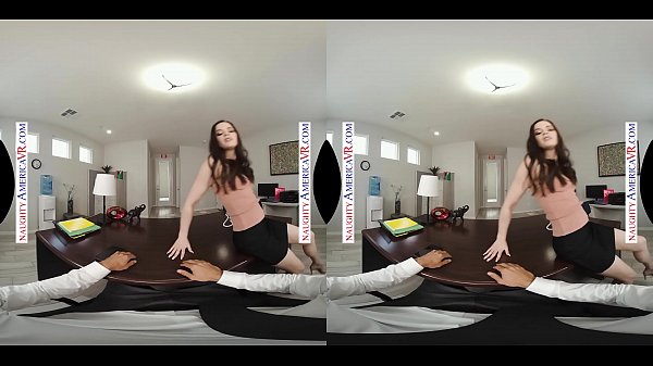 Kinky America Jenna J Ross And Kenna Stuffs Cheer Their Boss Up