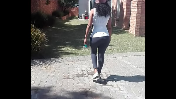 Sensual AnalEbony Milf Taking A Walk