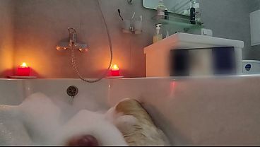 Lost In The Foam — Powerful Bathroom Solo Finish