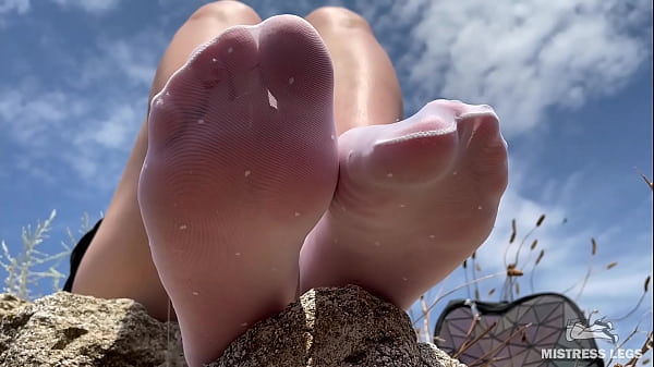 Domme Sole Entice In Pretty Sheer White Nylon Socks Outdoor
