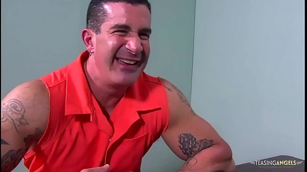 Prisoner Does Not Let His Golden-haired Chesty Lawyer Leave Until His Nutsack Are Fully Sapped