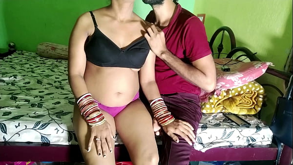 Private Teacher Coed Ki Mummy Se Ishq Karke Roj Roj Chudai Karta
