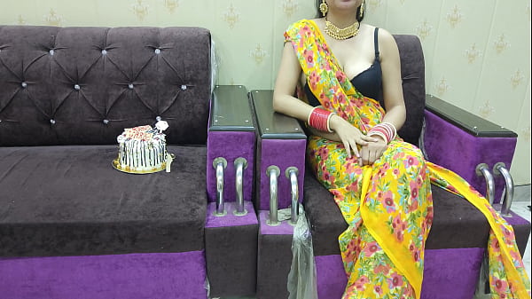 Indian Ravishing Saara Bhabhi Celebrate Her Birthday With Devar Ji Saara Bhabhi Give Return Gift Devar Ji Tempting Inside Load Honeypot