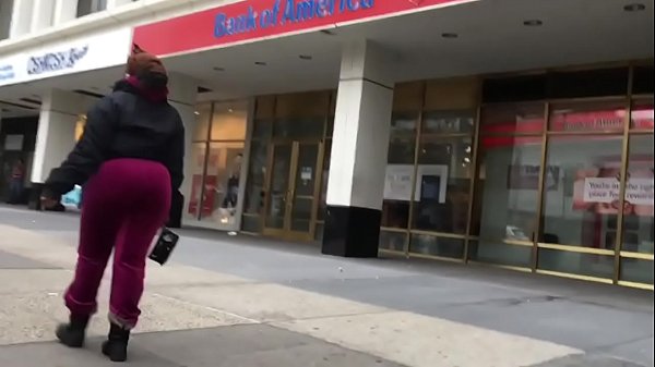 Shapely Butt Ebony Stepmom In Purple Sweats