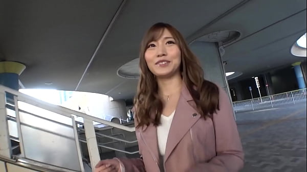 【最強SSS級】22歳【無敵な美女】あかりちゃん参上！大好評につきこの度は出演依頼をしました！そんな彼女出演理由は『呼んでもらえて嬉しいから』【満更じゃない女】今回もセクシーな洋服で登場！【組んず解れつ】な【濃厚SEX】に加え、今回は男2人の【初3P】『ドキドキしますね』【美人、綺麗、可愛い、エロぃ】文句無しの最強無敵美女のSEX！これを見ずして何を見る！h