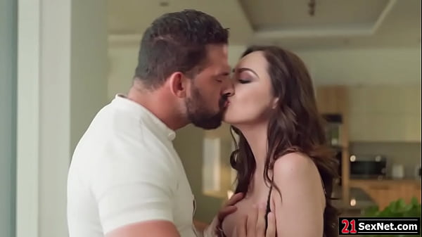 Massive Naturals Latina Getting Rump Hammerred By Bf