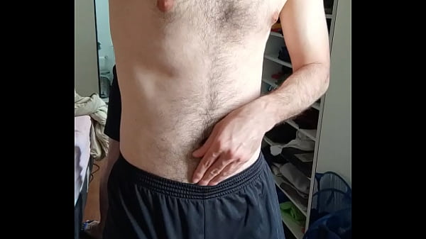 Meu Pau Pulsando Nos Shorts Depois Do Futebol