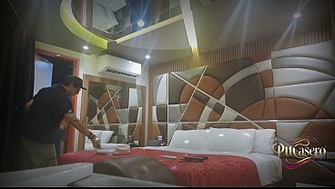 100% CASERO: Cámara Espía En El Hotel – Cachando A Esta Puta En La Parte 1 FLASH - FLAUNT - SHOW