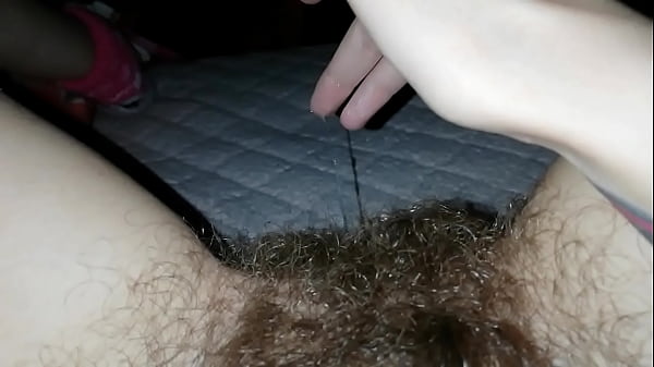 JUICY NATURAL BUSH FINGER BANGING LEGIT AMATEUR CLOSEUP