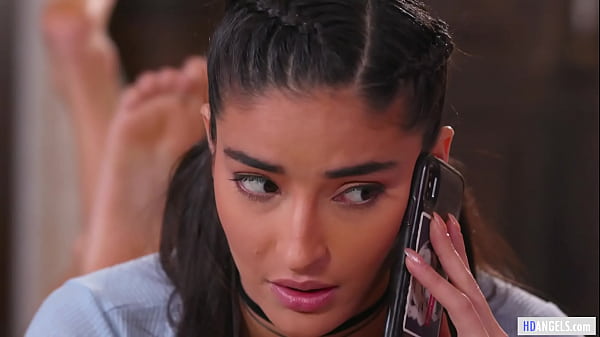 Y. Lesbian Ex Friends Confess Feelings - Emily Willis, Mackenzie Moss