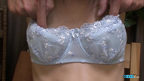 Asian Chick Keeps Her Thighs Open Wide Open While He Makes Her Climax With Vibrators
