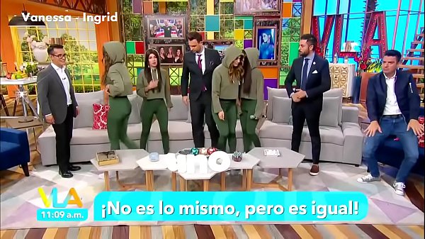 Vanessa E Ingrid Moviendo Su Cosita En Mallitas VLA
