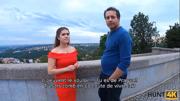 HUNT4K. Une Fille Bien Roulée Pour De L'argent Se Fait Bien Clouer Devant