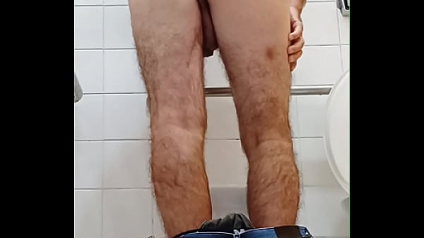Mostrando O Cuzinho