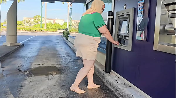 Newcomer Approached Me In Parking Lot And Started Eating My Cooch After I Fell For His Made-up Story (wild Muslim Hijab Milf) Big Backside (bust A Nut) Jamdown26