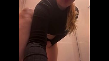 Extreme Stuffing In Public With Jucielussie