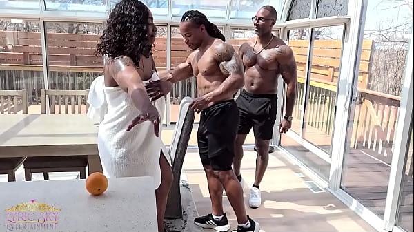 Chesty Ebony MILF Lyric Sky Pumping Out 2 BBC