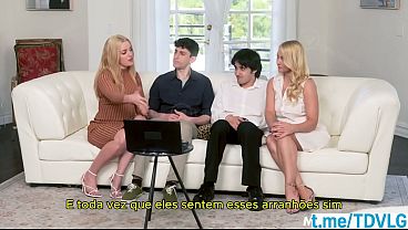 Assistindo Porno Junto Com As Madrastas LEGENDADO