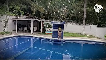 The Stepmama Caught Her Stepgirl Playing With A Dildo In The Pool And Masturbated Her Until She Sprays.