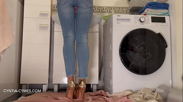 Desperate Wetting My Jeans And Incredibly Gold HighHeels