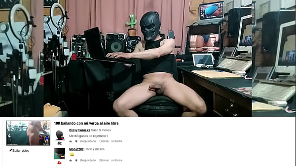 Unos Comentarios Calientes Y Me La Pararon Hasta Derramarme..