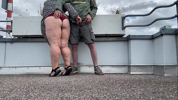 Ass Smacking An Alluring MILF's Dazzling Fat Behind While She Strokes Off My Pole On The Top Of The Parking Lot