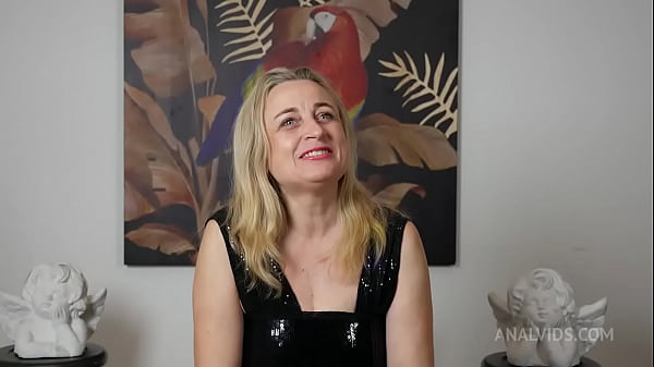 BIG ORIFICE BONANZA! Starring ANDREA! Crazy HONEYPOT AND BUTT SEX ACTION!