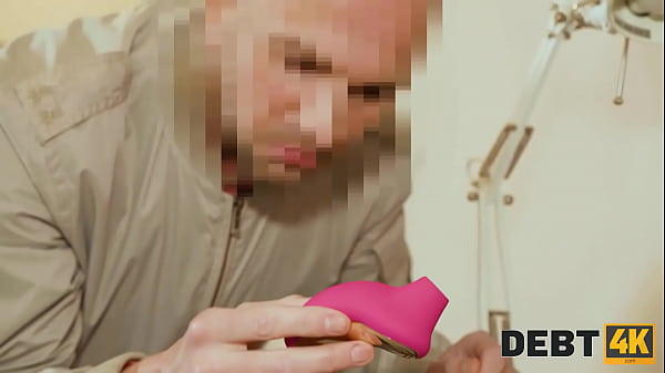 DEBT4k. Minxes Comeuppance