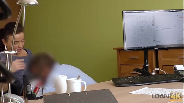 LOAN4K. El Casting Especial Debe Ser Aprobado Por La Morena Para Obtener Un Prestamo