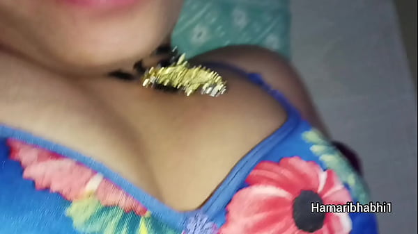 Indian Desi Babe Ko Mote Lund Pe Baitha Ke Khub Choda. Indian Desi Lover Riding Sex