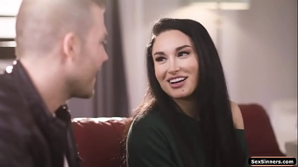 SexSinners.com - Little Dark-haired Gets Stroked For Spurt