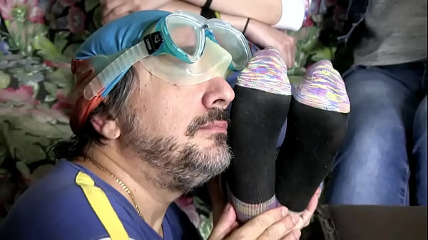 Bad Smell Challenge (ItalFetish)