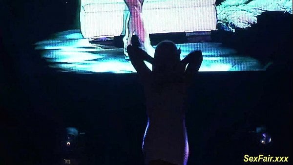 Raunchy Flexi Stepmama Exposed On Stage