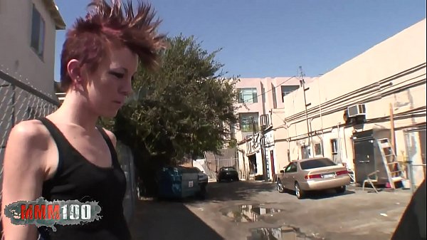 Punk Girls Like It Enormous And Rough !