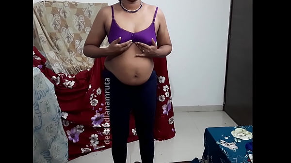 Indian Desi Bhabhi Unveiled Herself In Front Of Adult / Blue Film Producer For Getting A Chance -With Cute Pussy, Knockers, Ass & Digital Play