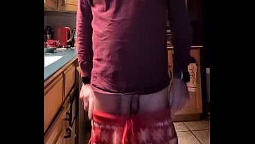 Hung Grandpa's Startle.
