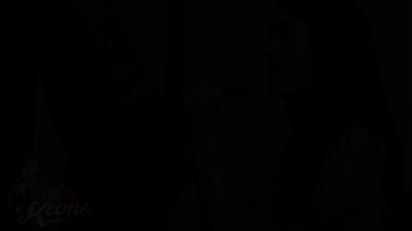 British 18 Year Old's FIRST Group Cumshot