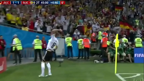 Gol Do Kroos Contra A Suécia Aos 44' Do Segundo Tempo