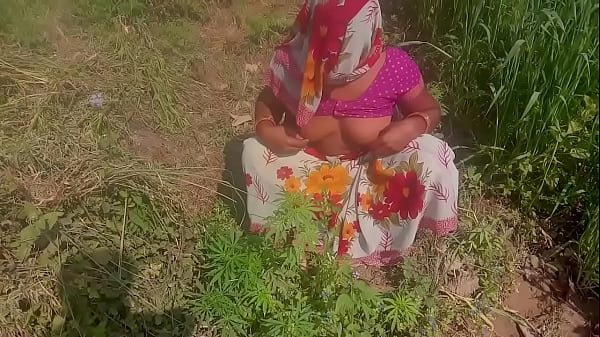 Everbest Indian Desi Aunty Relish Sex Outdoor With New Boy