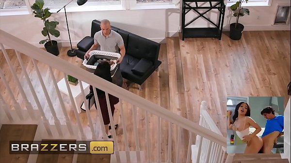 Nasty Chick (Whitney Wright) Gets Buttfucked Rough By (Zac Crazy) - Brazzers