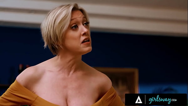 GIRLSWAY - Slender Melody Marks’ Breakup Blues Cured By Big-breasted Stepmama Dee Williams’ Tribbing Skills