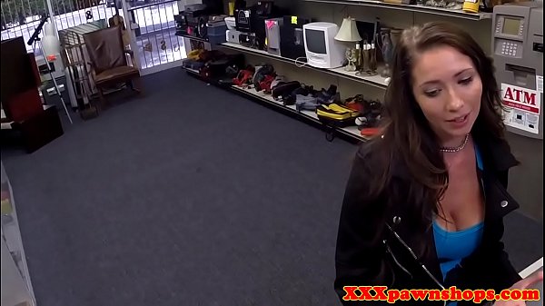 Chesty Pawn Unscripted Hawks Her Body For Cash